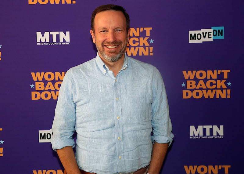 PHOENIX, ARIZONA - AUGUST 03: Sen Chris Murphy poses for a photo during the Won't Back Down event at The Van Buren on August 03, 2025 in Phoenix, Arizona. (Photo by John Medina/Getty Images for MoveOn)