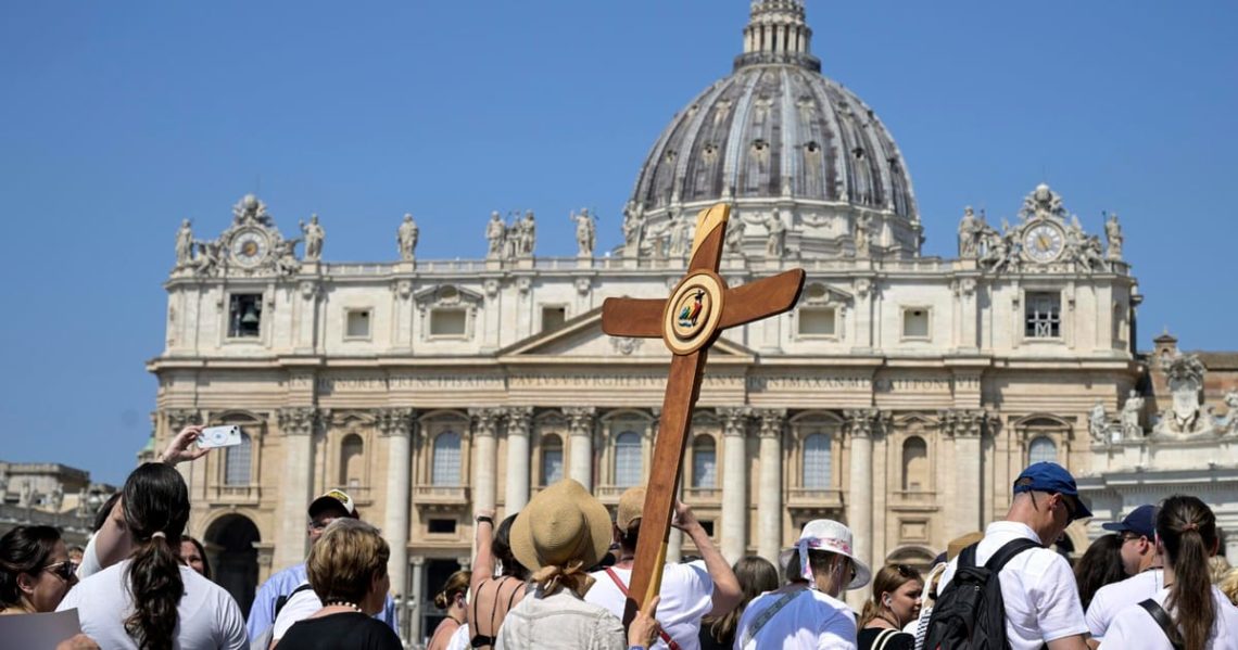 Vatican under fire for alleged money-laundering dodge