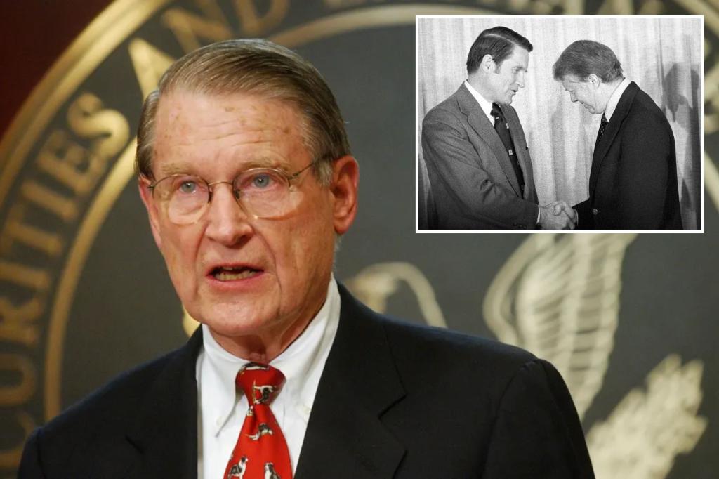 William H. Webster, only person to lead both FBI and CIA, dies at 101