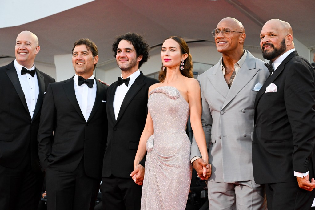 Dwayne Johnson A Smash In Venice As ‘The Smashing Machine’ Gets 15 1/2-Minute Ovation