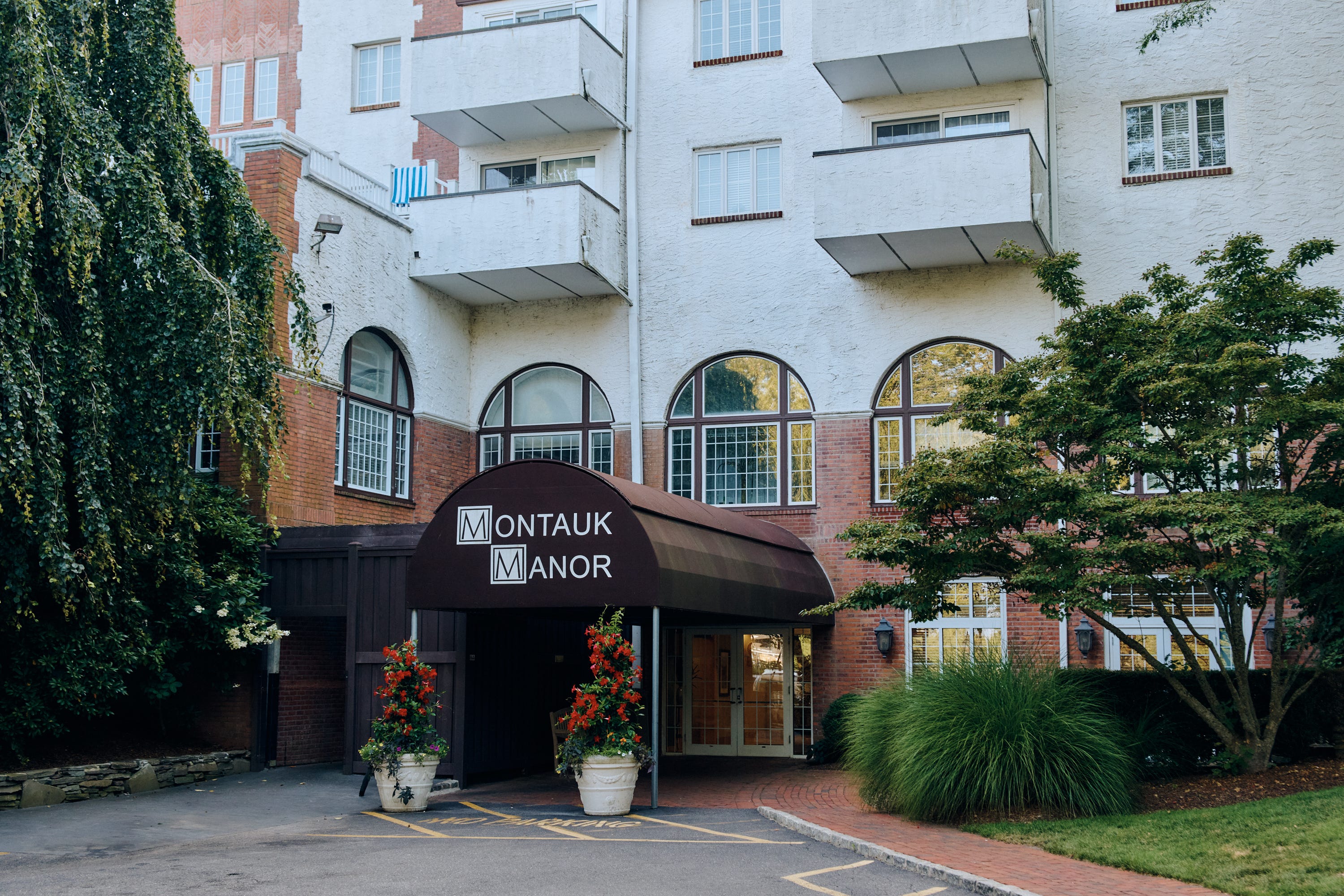 side entrance