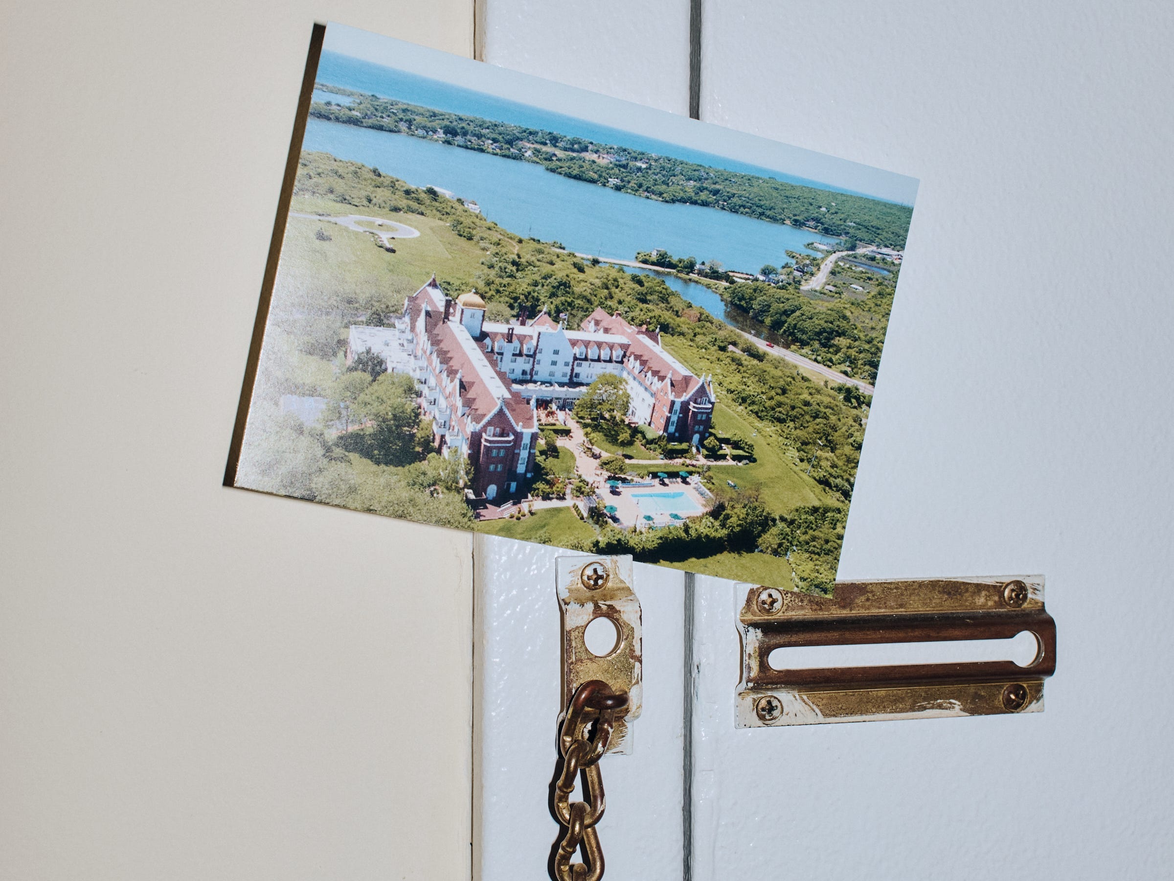 postcard in the door