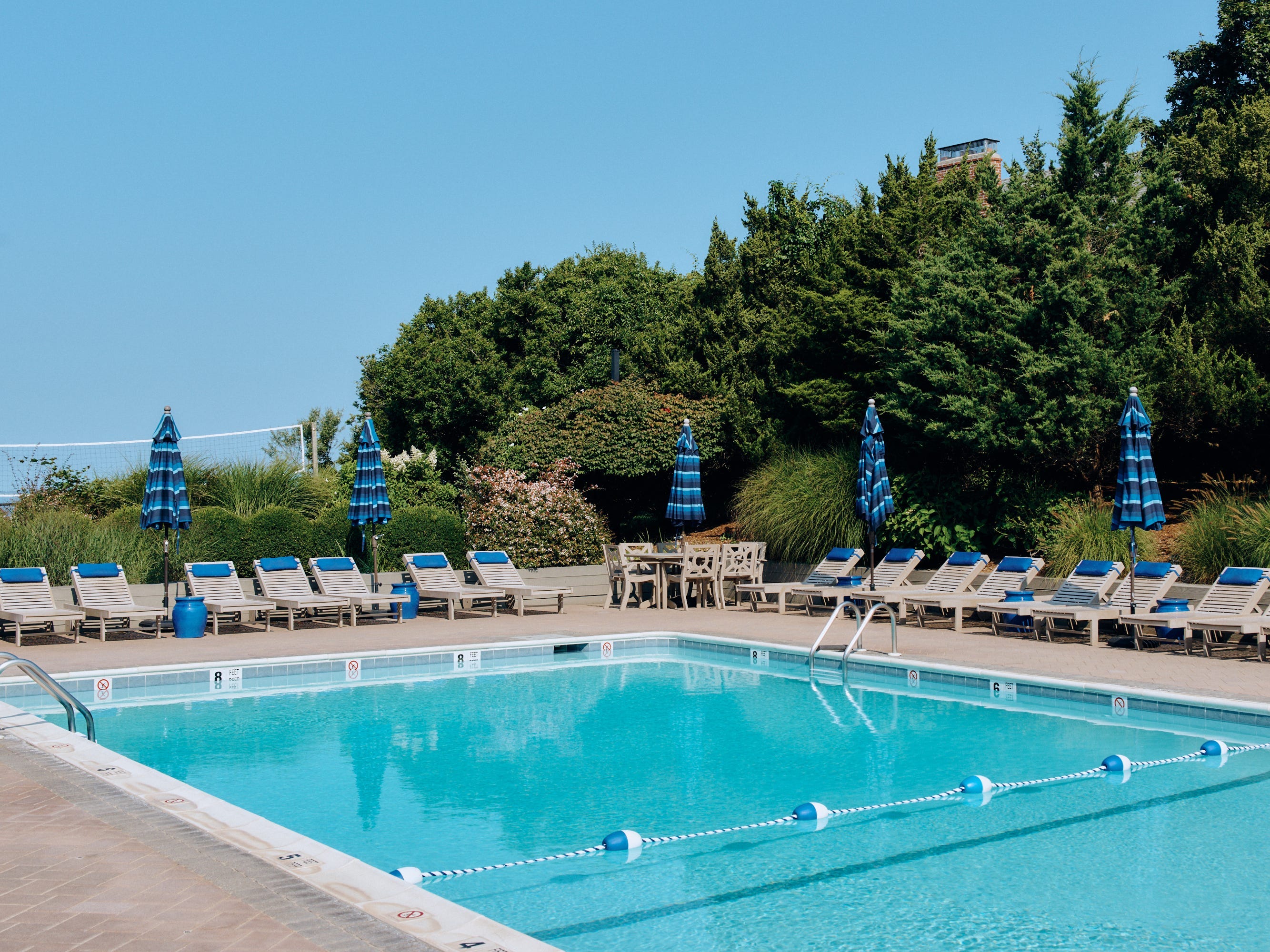 montauk manor pool