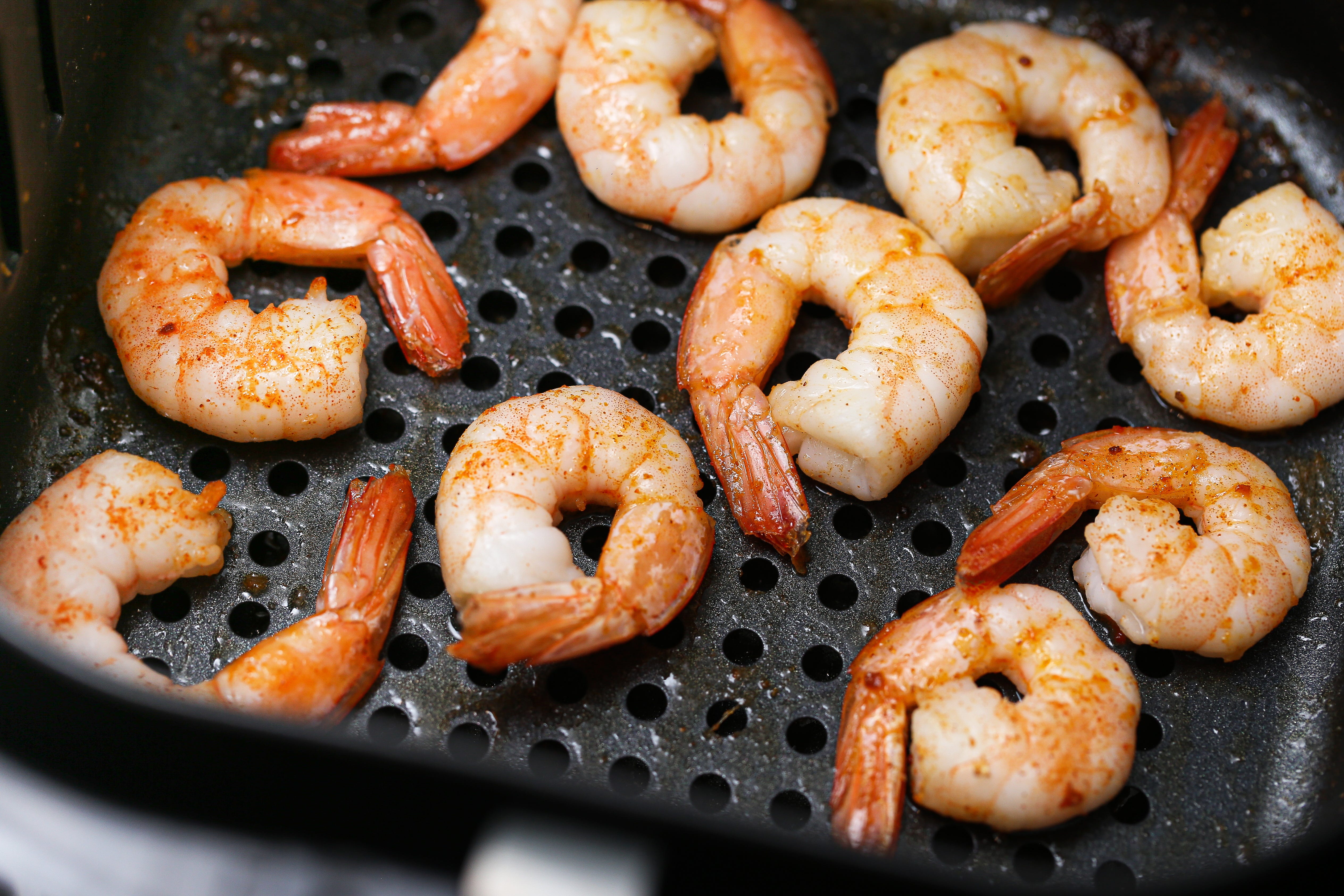 shrimp in air fryer basket
