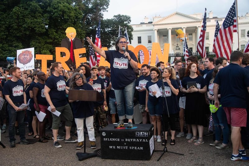 US comedian Rosie O'Donnell addresses a protest against US President Donald Trump in front of the White House in Washington, DC, on August 6, 2018. (Photo by NICHOLAS KAMM / AFP) (Photo credit should read NICHOLAS KAMM/AFP via Getty Images)
