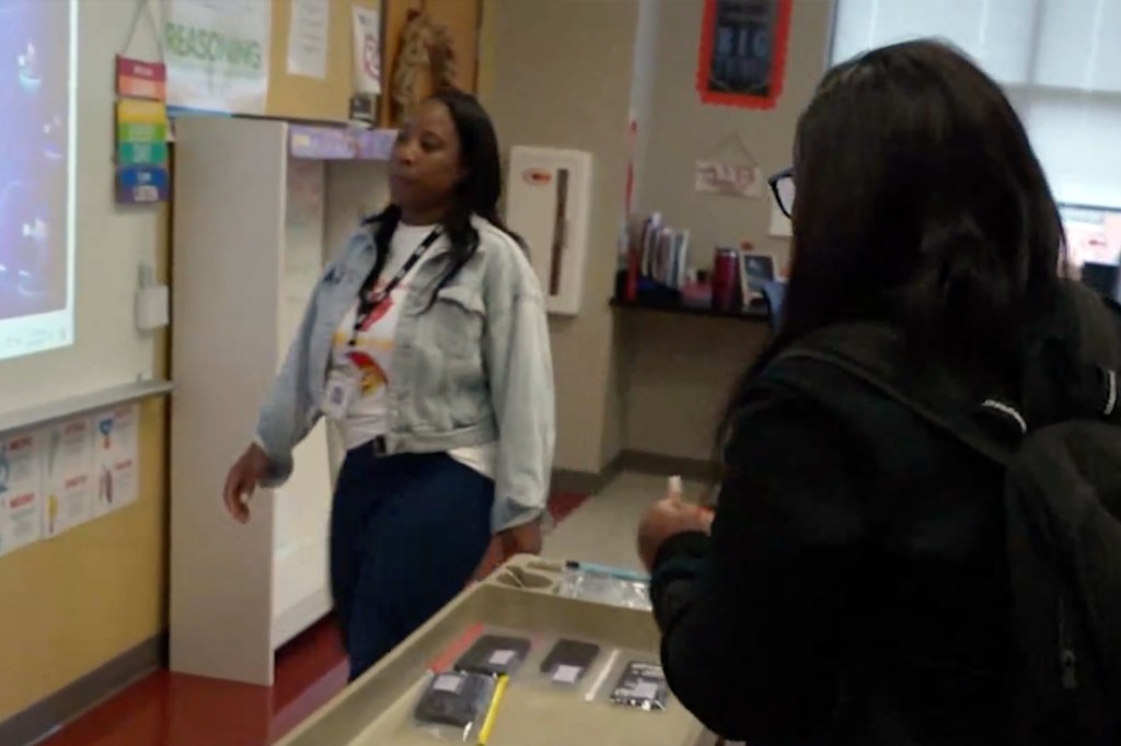 Hundreds of thousands of students returned to New York City's schools on Thursday.