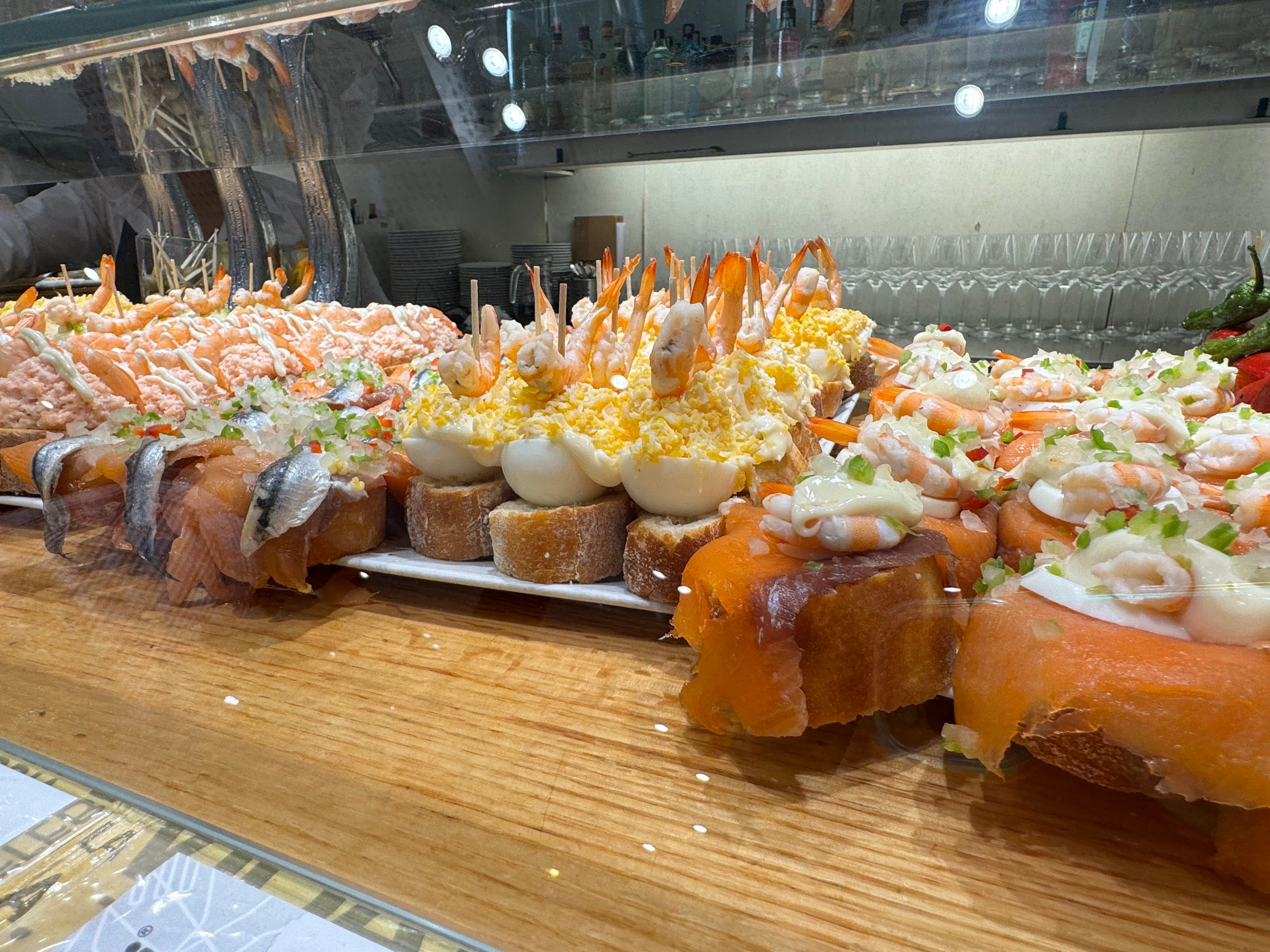 Small bites of food on tray