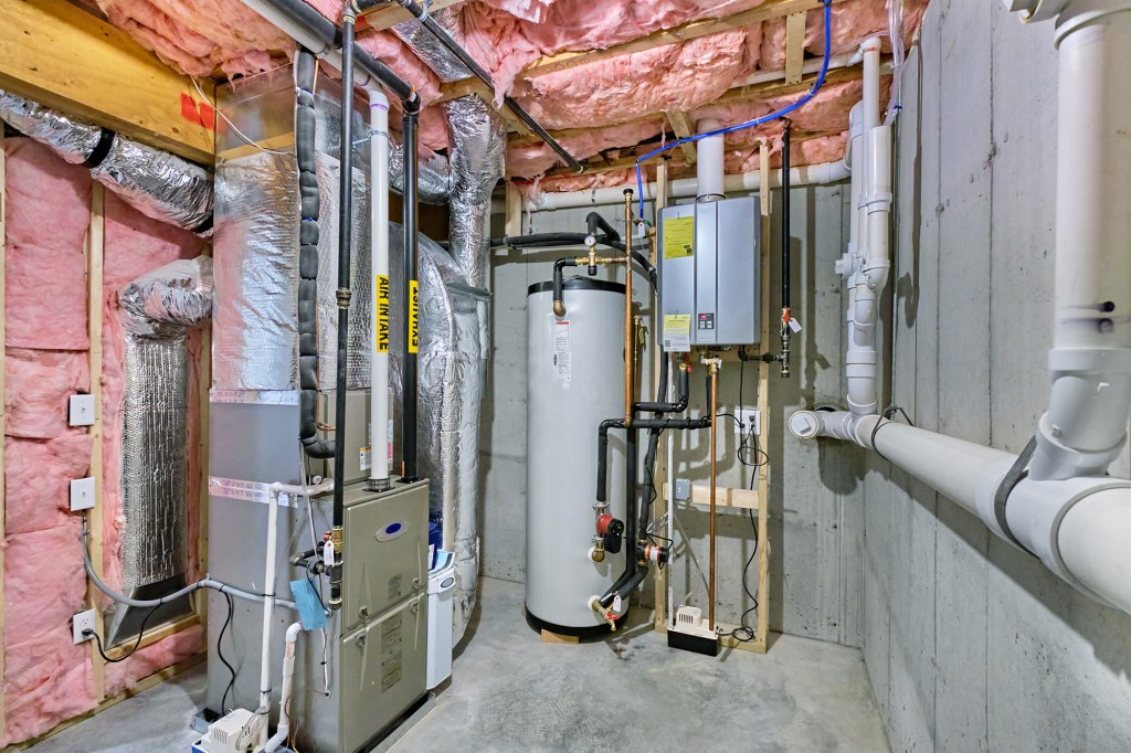 House Bill 427 would allow utilities to temporarily cycle water heaters during peak demand to ease strain on the power grid.