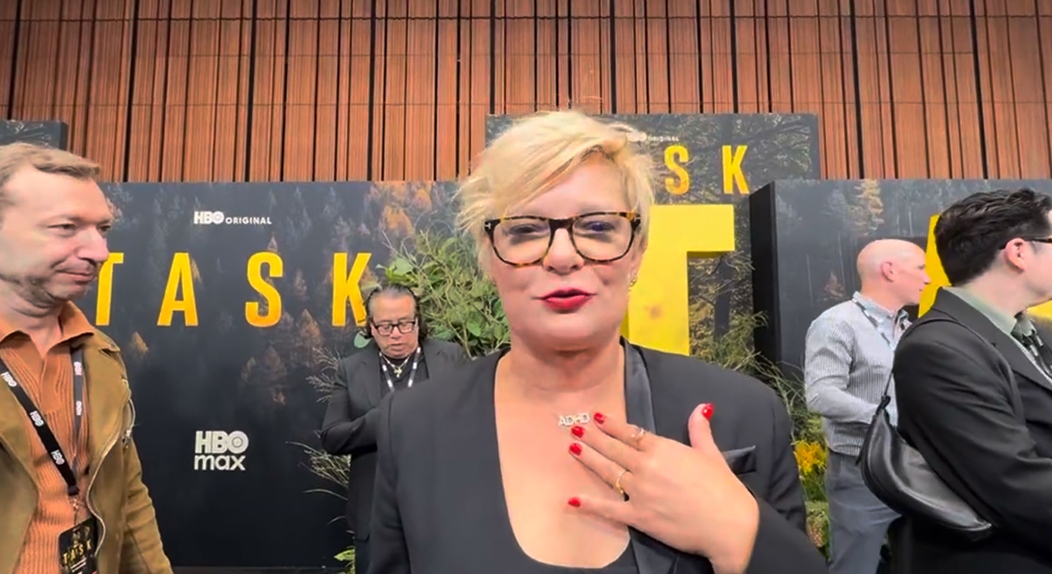 Martha Plimpton.