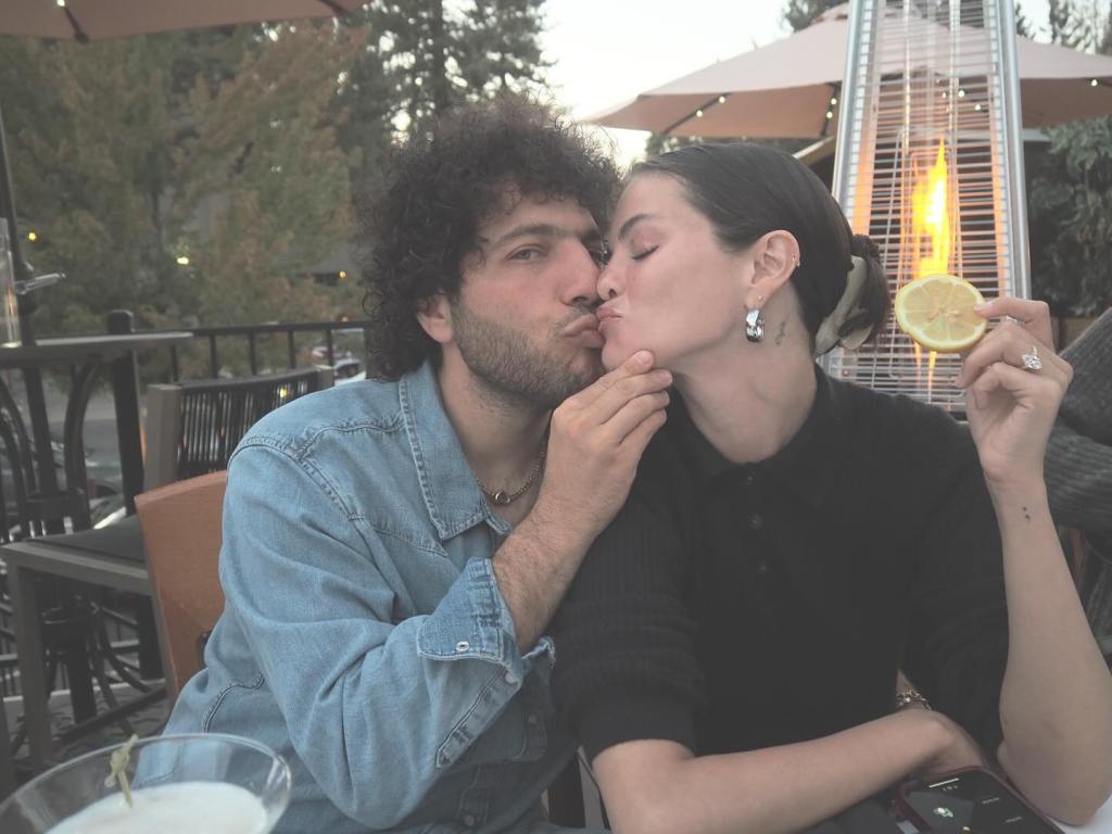 Selena Gomez and fiancé Benny Blanco are making lemonade out of life, one kiss at a time.
