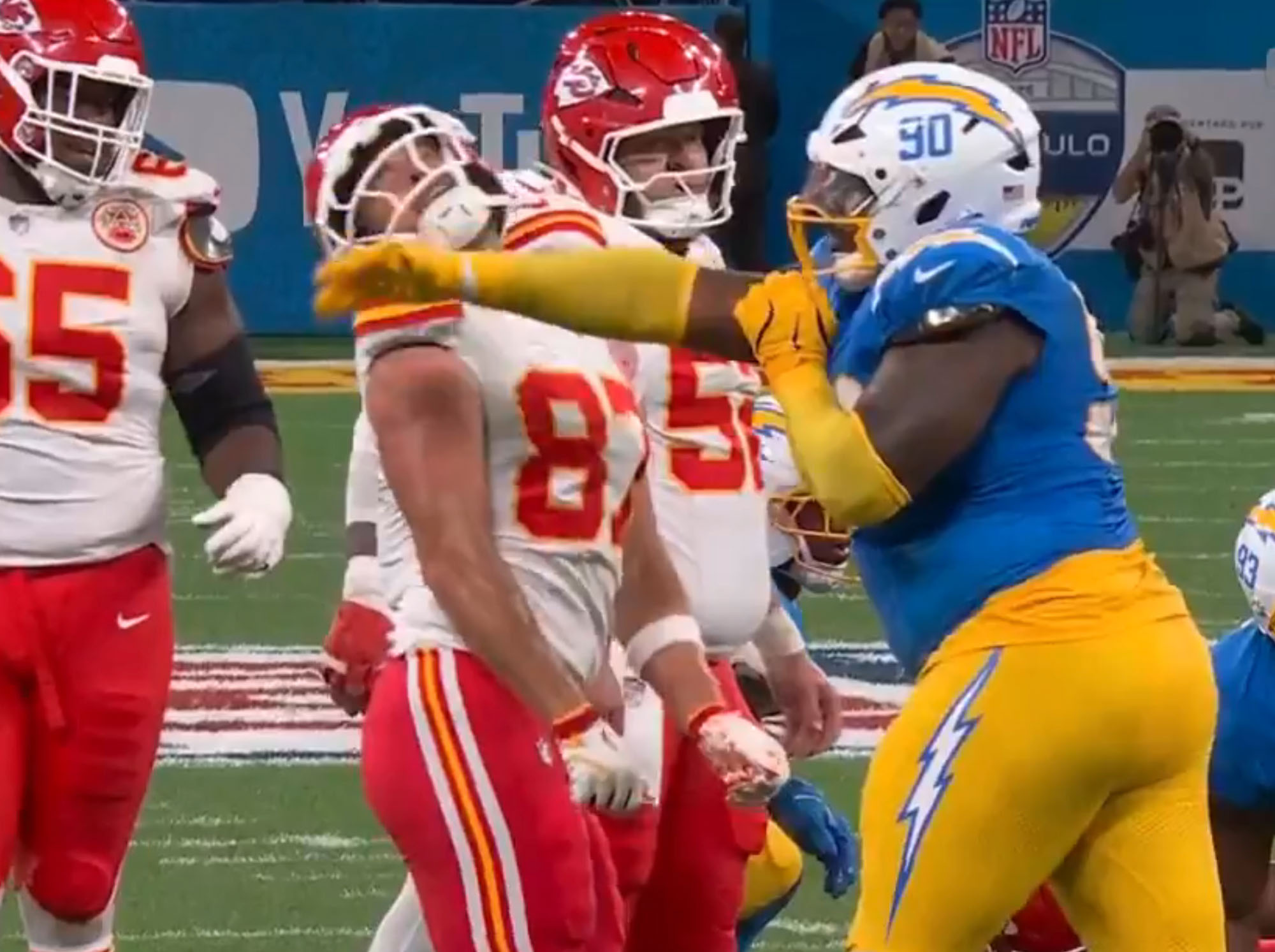 Teair Tart slapped Travis Kelce.
