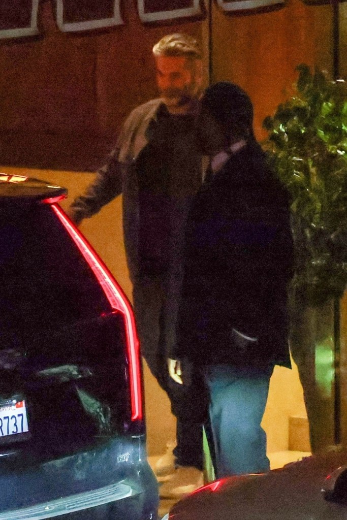 *EXCLUSIVE* Los Angeles, CA Former 'Friends' star Jennifer Aniston and her new boyfriend Jim Curtis step out for a romantic dinner date in Los Angeles.
