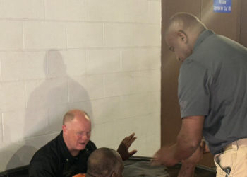 PHOTO — ‘We’re Doing God’s Work’: 45 Inmates Baptized at Georgia Jail