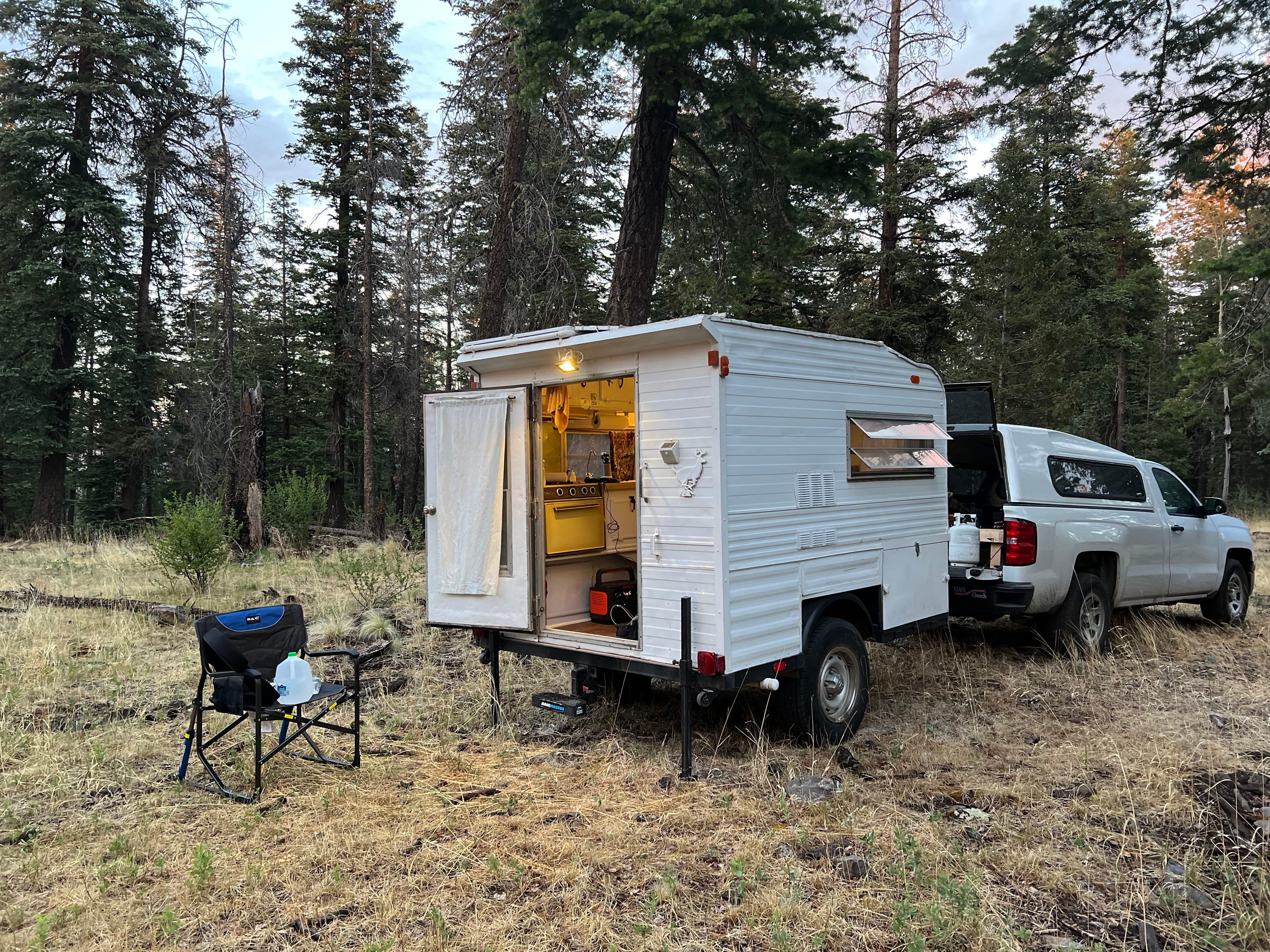 Dave Hatton's work camping truck and trailer.