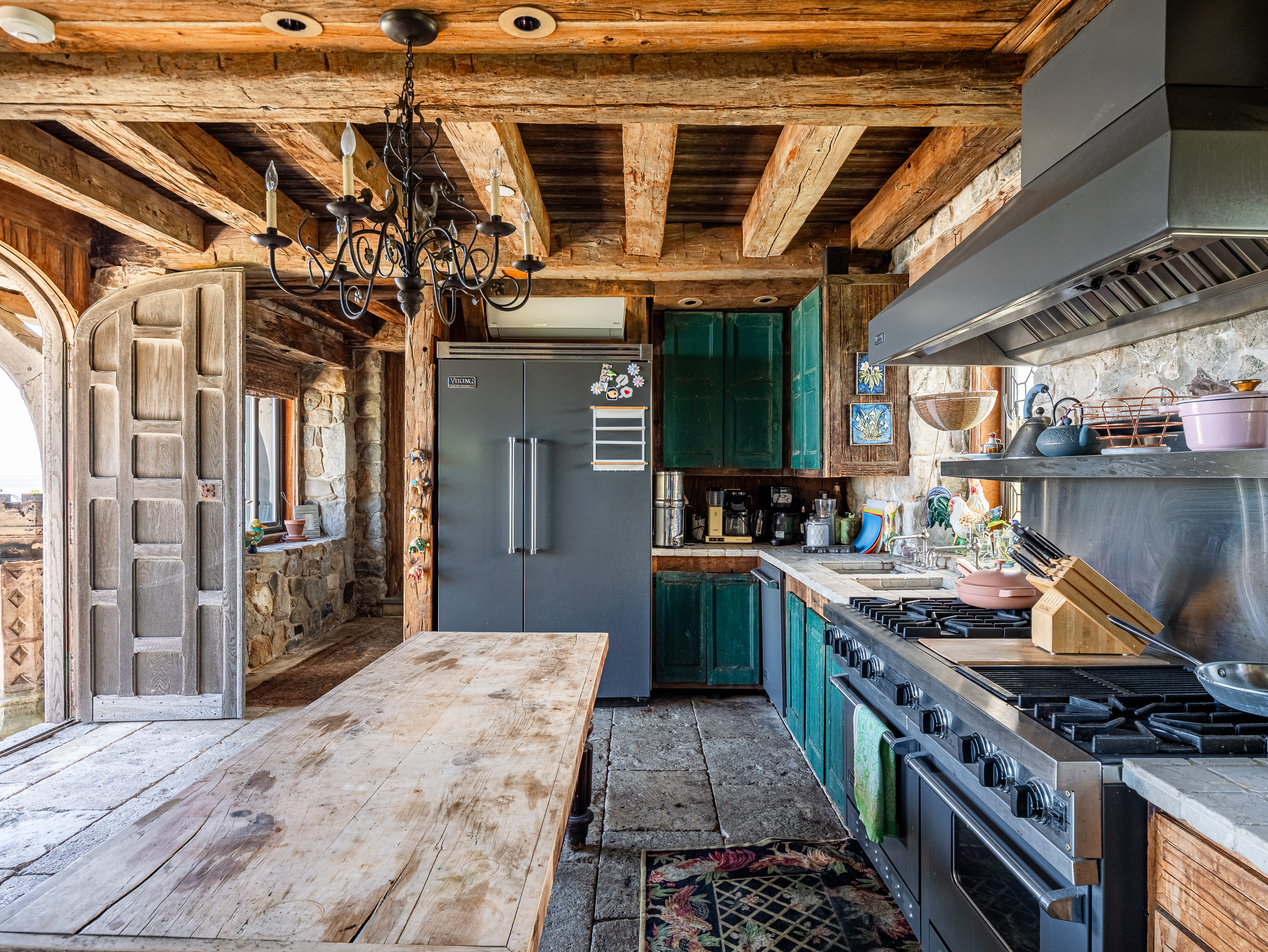 408 Old Montauk Highway kitchen