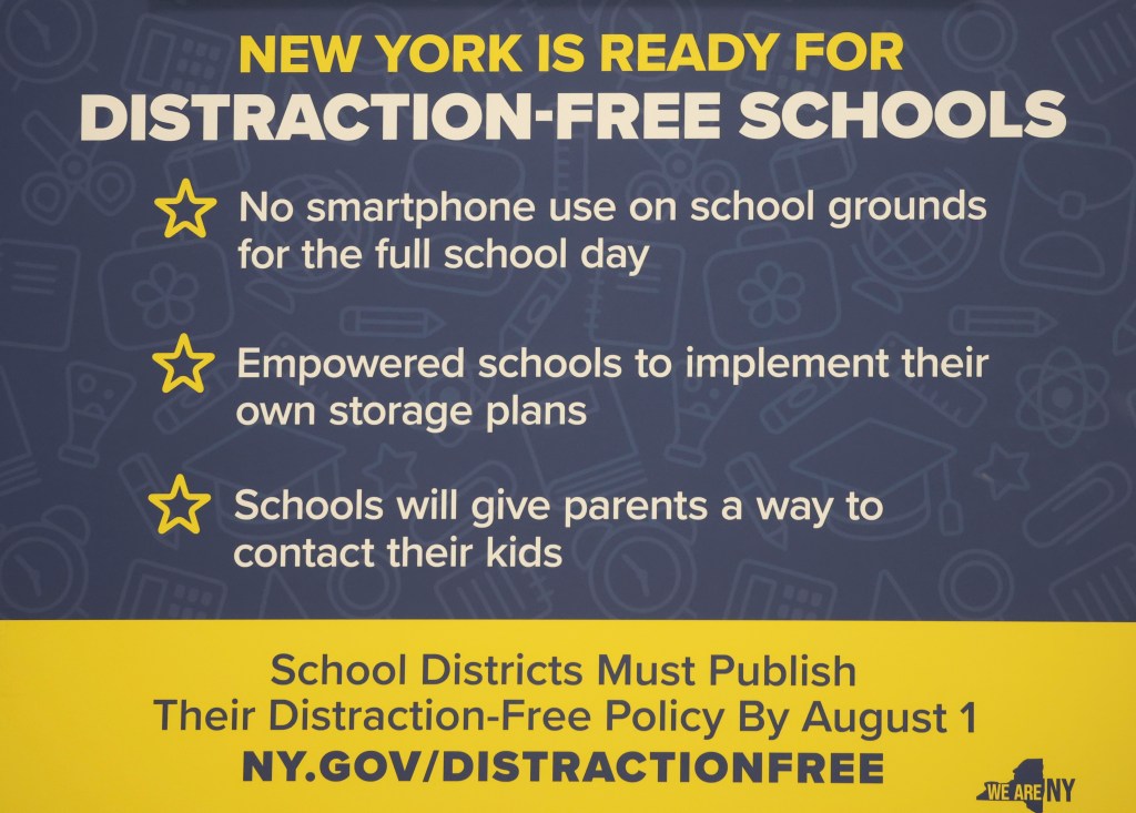 Illustration announcing New York's distraction-free schools policy: no smartphones, school-created storage plans, and parent-communication methods.