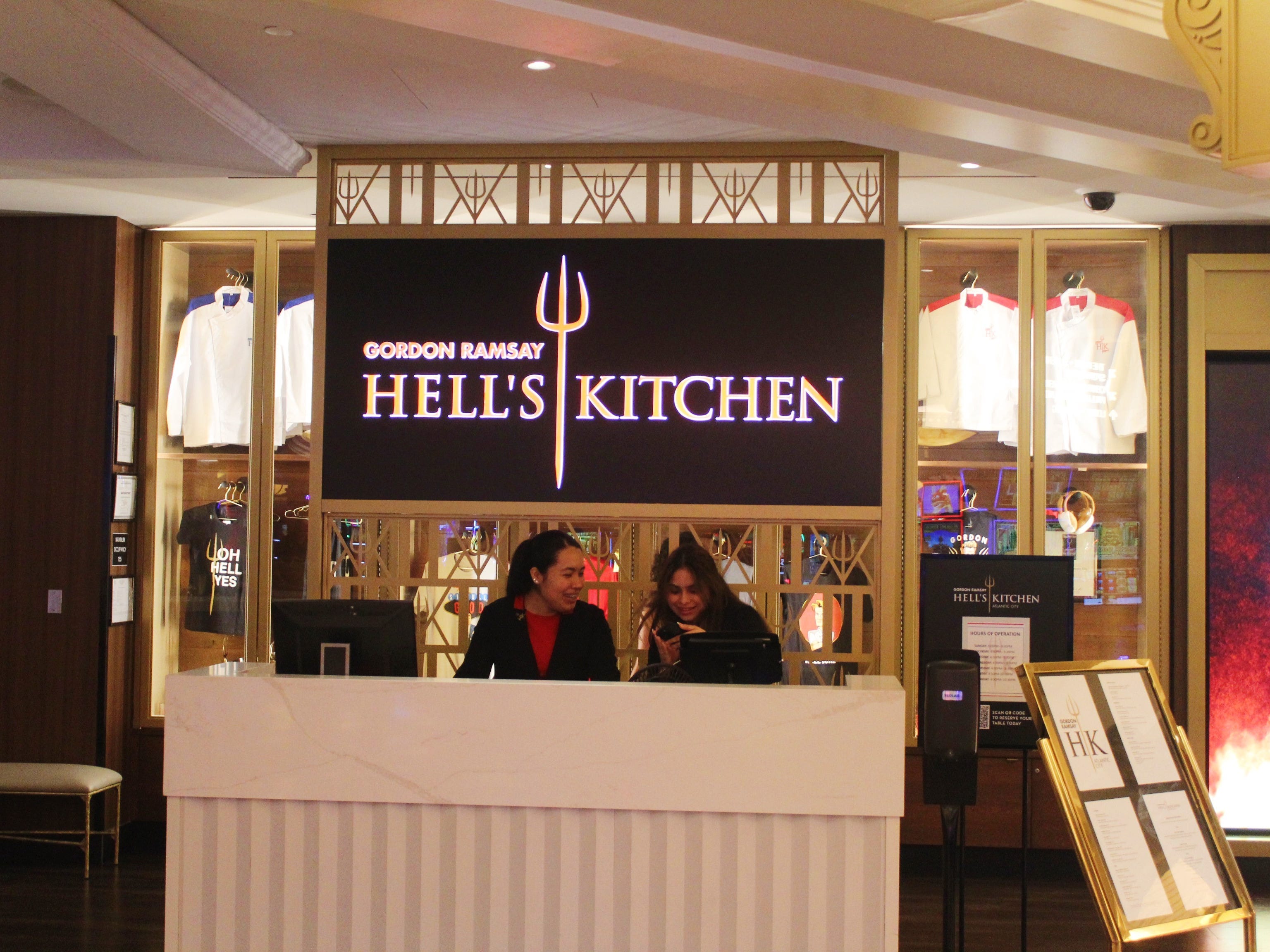 gordon ramsay hells kitchen atlantic city new jersey