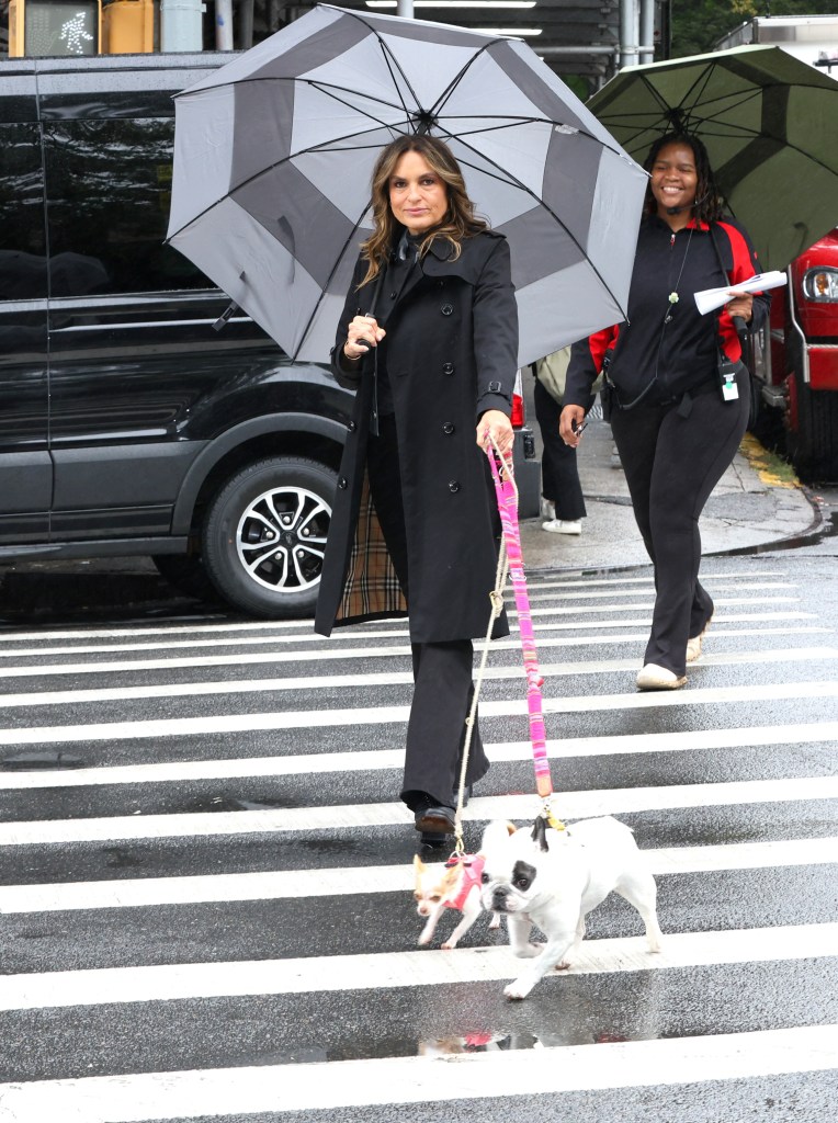 Mariska Hargitay walks a couple of pups on the set of the 'Law and Order: Special Victims Unit' in NYC.