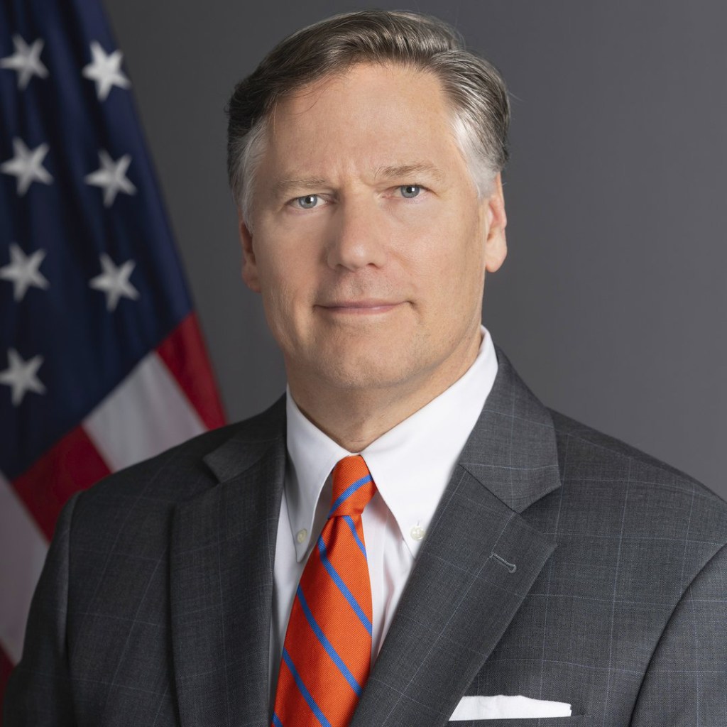 Portrait of Chris Landau, Deputy Secretary of State.