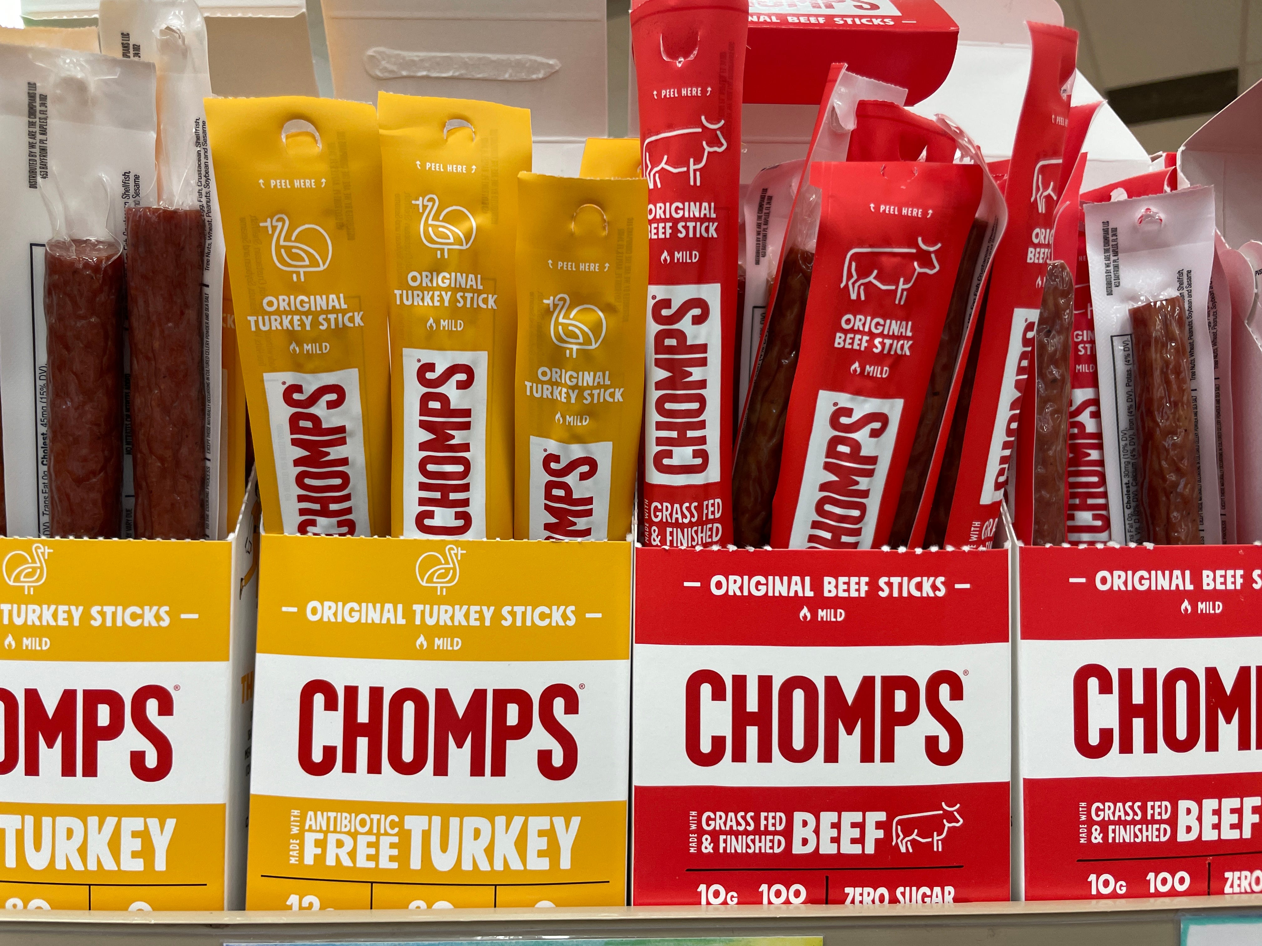 Chomps display