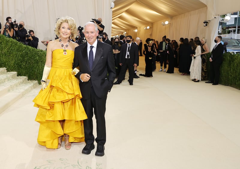 NEW YORK, NEW YORK - SEPTEMBER 13: Christine Schwarzmann and Stephen Allen Schwarzman attend The 2021 Met Gala Celebrating In America: A Lexicon Of Fashion at Metropolitan Museum of Art on September 13, 2021 in New York City. (Photo by Mike Coppola/Getty Images)