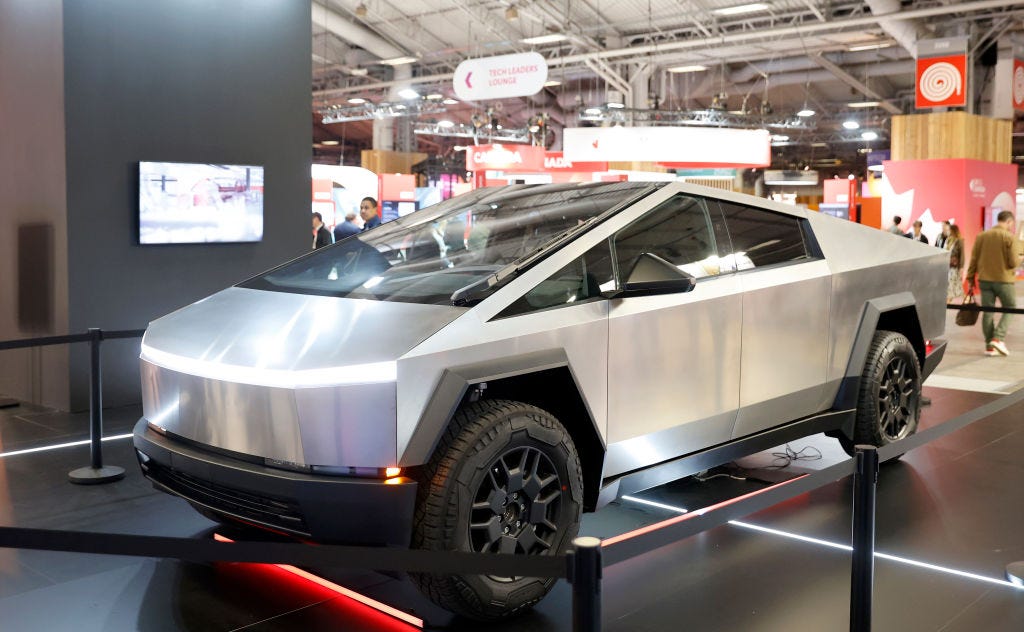Tesla Cybertruck with wiper showing