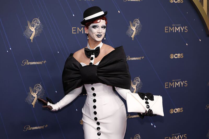 Los Angeles, CA September 14, 2025 Suzie Toot on the red carpet at the 77th Primetime Emmy Awards at the Peacock Theater in Los Angeles, CA, Sunday, Sept. 14, 2025. (Allen J. Schaben / Los Angeles Times via Getty Images)
