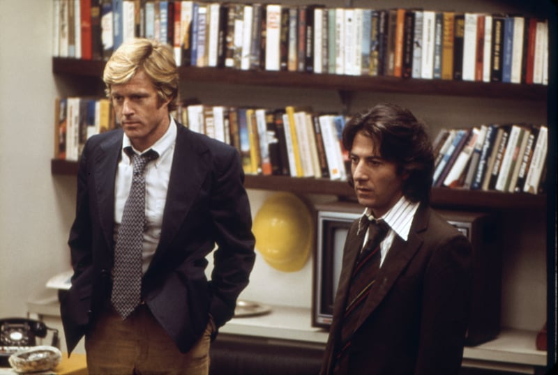 American actors Robert Redford and Dustin Hoffman on the set of All The President's Men, based on the book by Carl Bernstein and directed by Alan J. Pakula. (Photo by Warner Bros./Sunset Boulevard/Corbis via Getty Images)