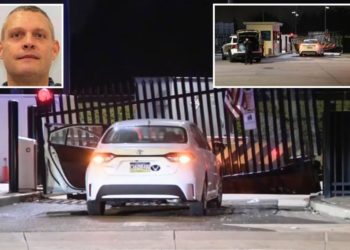 Driver rams car into FBI Pittsburgh HQ’s gate in ‘an act of terror,’ manhunt for suspect underway