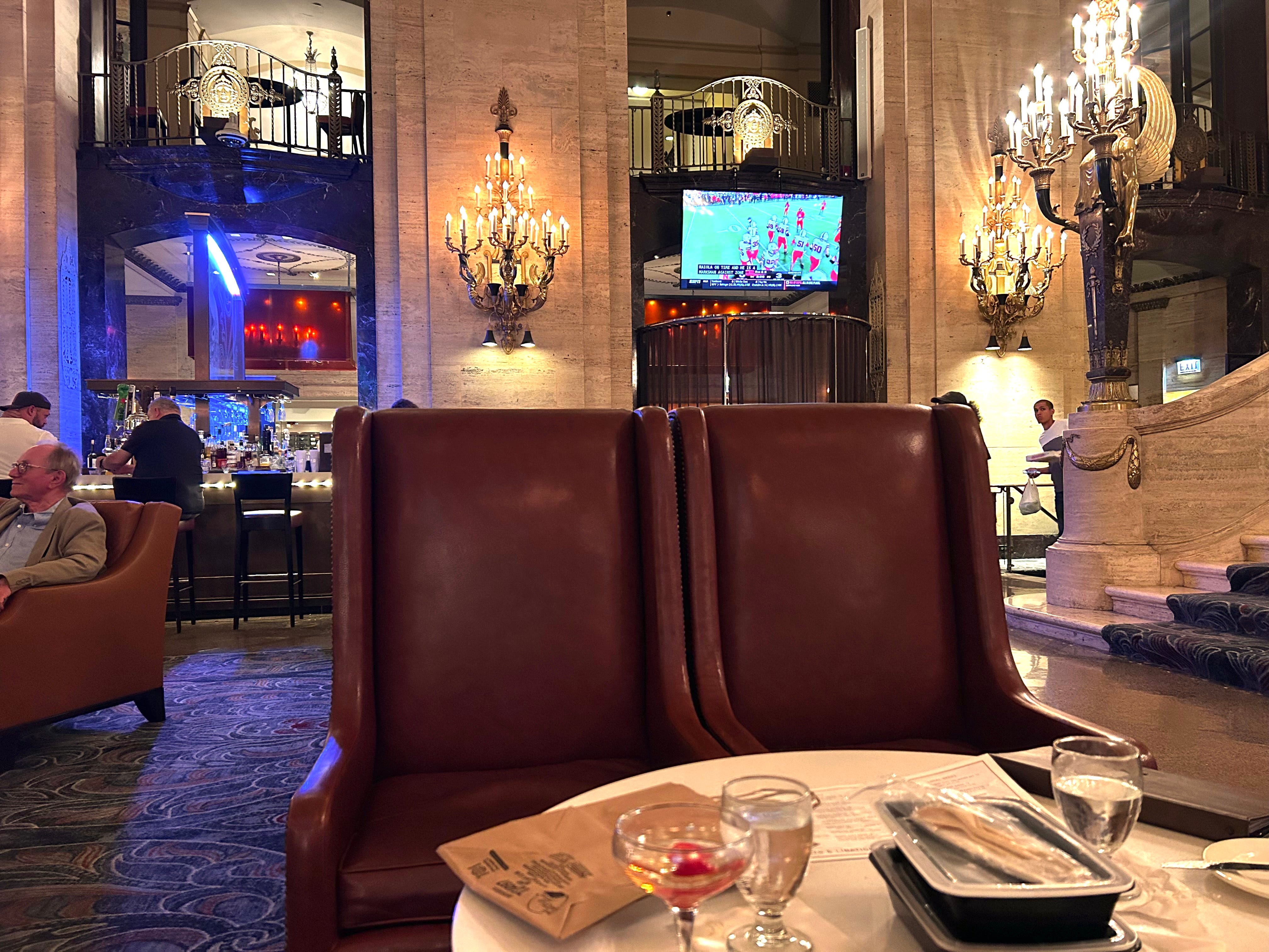 seating palmer house lockwood chicago