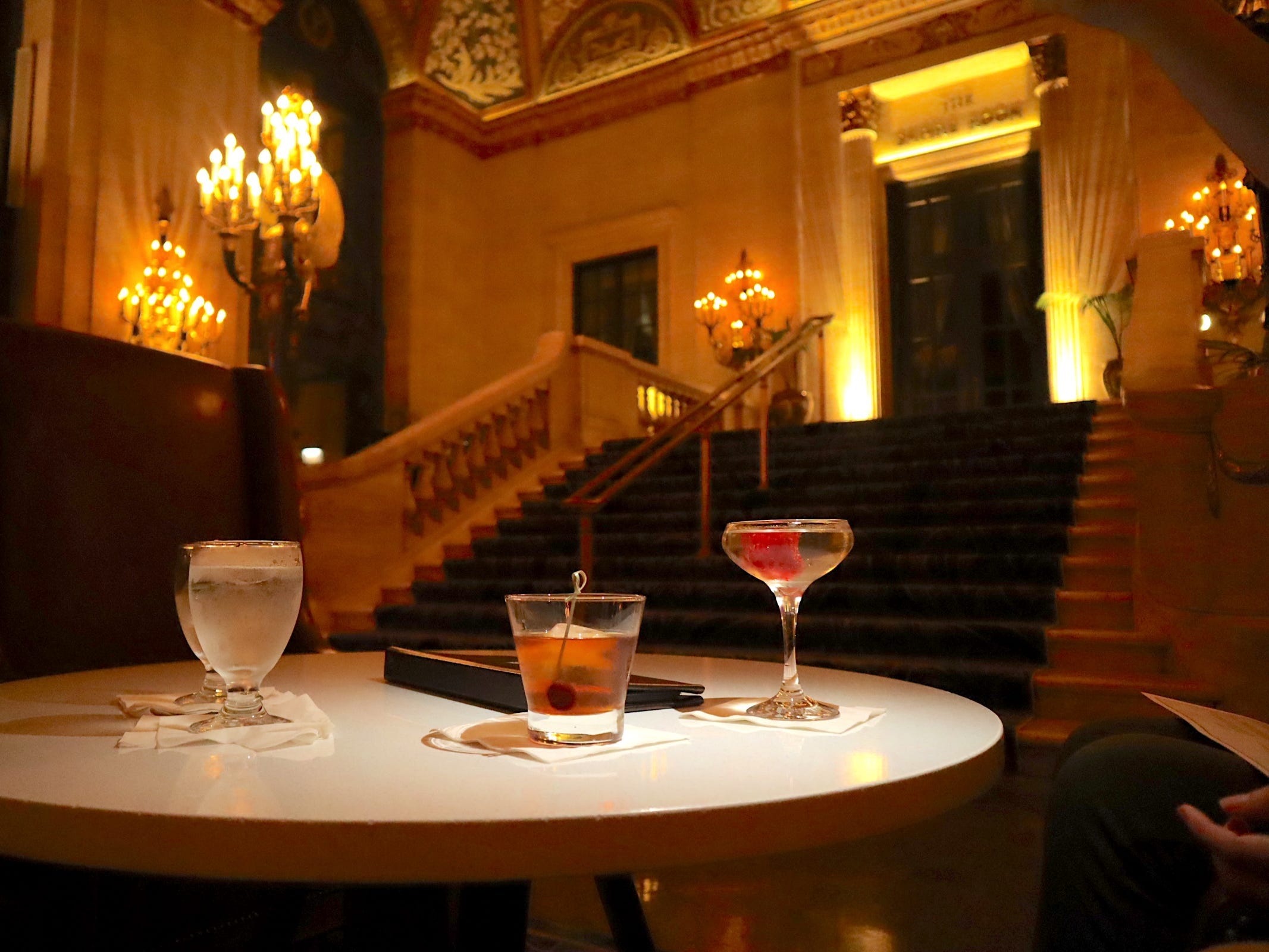 drinks at palmer house chicago lockwood restaurant