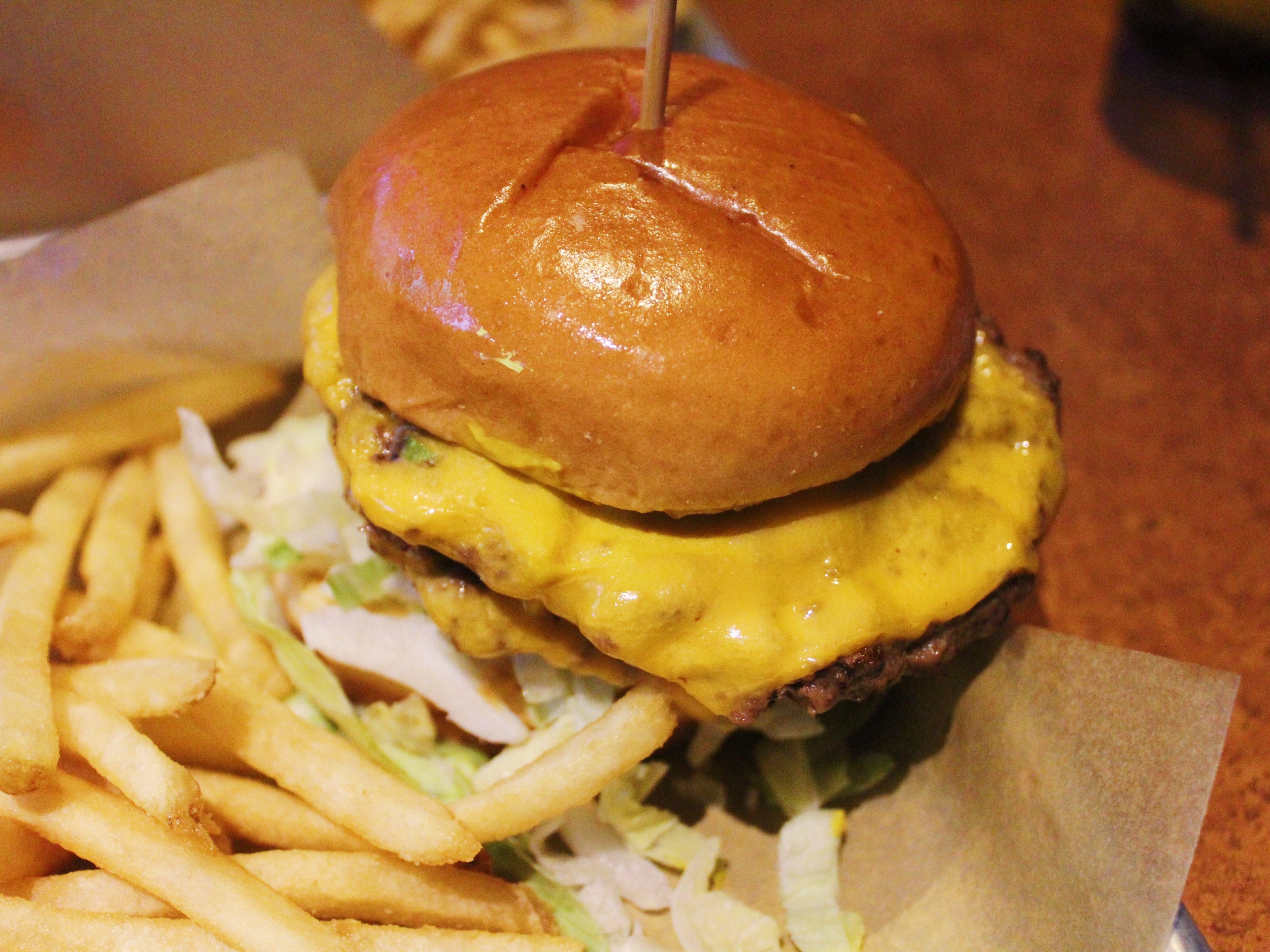 buffalo wild wings all american cheeseburger