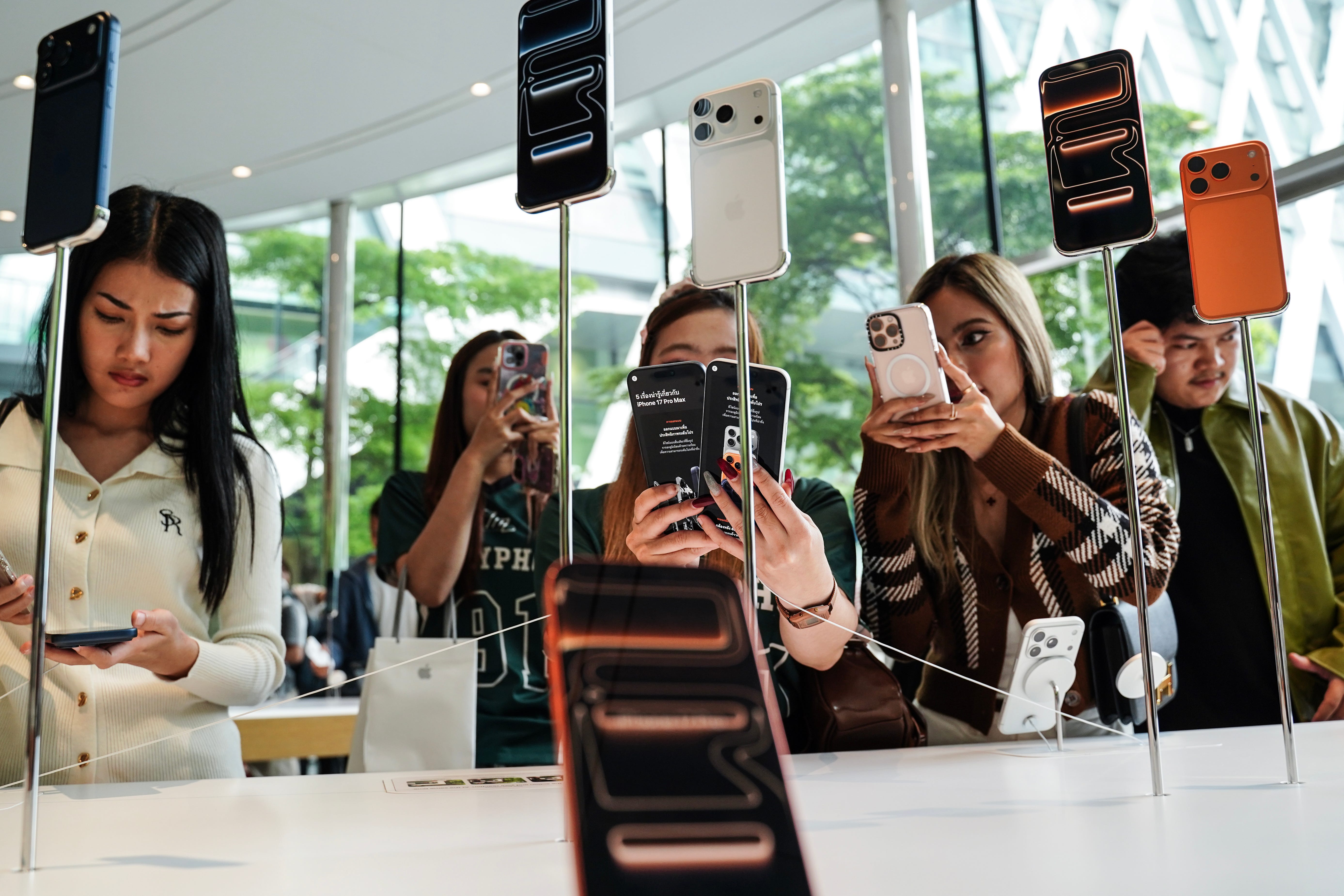 Apple store shoppers in Thailand