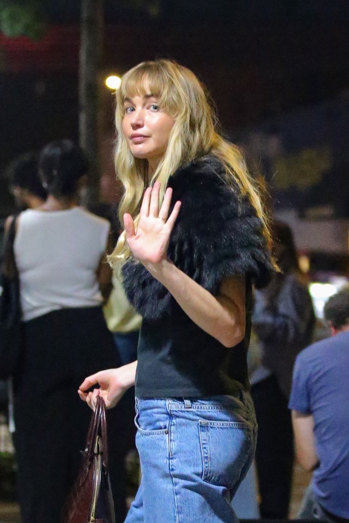 Jennifer Lawrence dons a makeup free look for dinner ny NYC.
