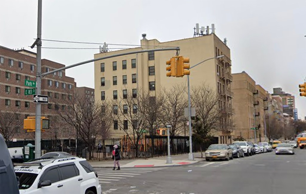 Xavier Chapman, 30, allegedly had his private area exposed as he stormed up to the 19-year-old victim – a stranger – as she sat on a park bench at Park Avenue and East 183rd Street in Belmont around 3 a.m. Wednesday, cops and sources said. 