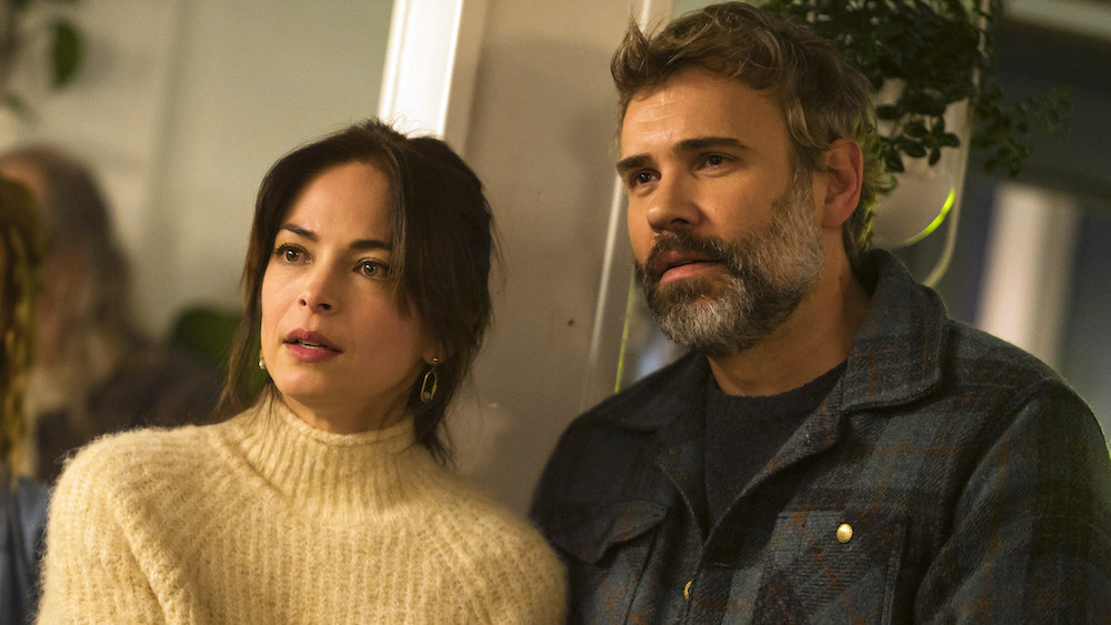 ‘Murder In A Small Town’ Stars Tease Cassandra & Karl’s “Butting Of Heads” In Season 2 As They’re Strained By Their Political Priorities