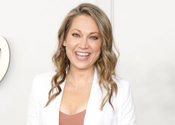 ABC News Star Ginger Zee Fires Back at Viewer’s ‘Old Nose’ Jab