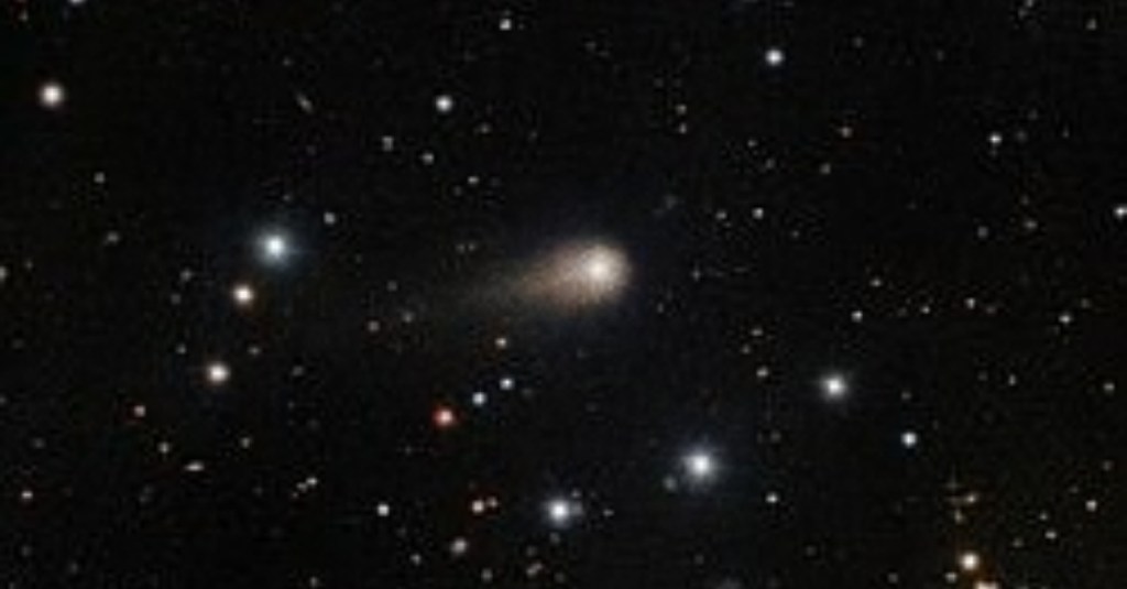 That Mysterious Comet Heading Toward Us Might Be an Alien Ship Sending Out Probes