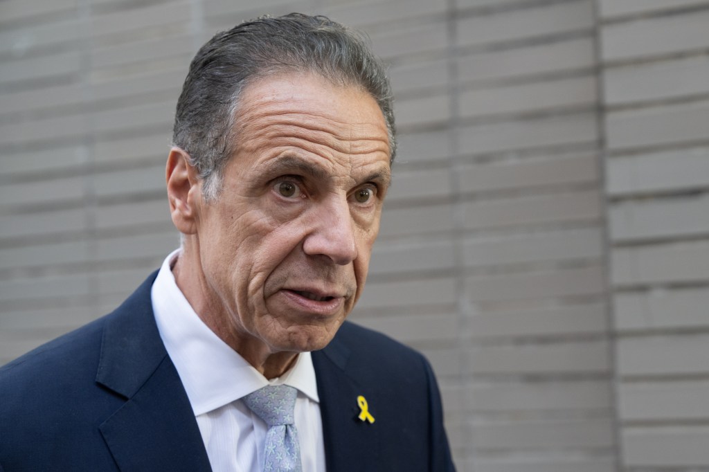 Former New York Gov. Andrew Cuomo addressing congregants at the Persian Congregation of Park East.