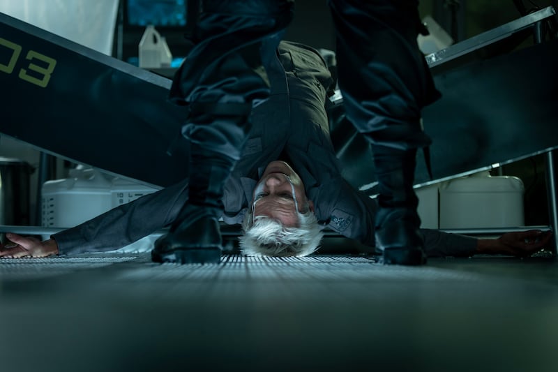 Timothy Olyphant as Kirsh.