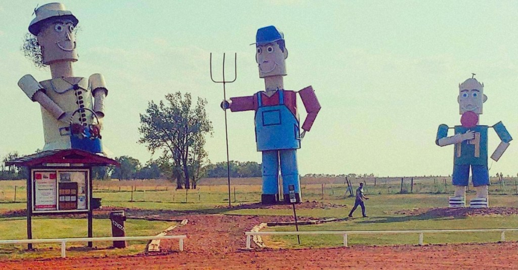 The Enchanted Highway – Regent, North Dakota