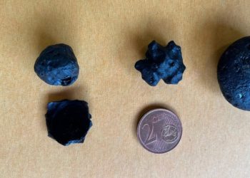 Scientists Think a Giant Asteroid Made This Glass—They Just Can’t Find the Crater