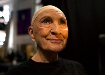 Breaking Baz: Terence Stamp Pre-Shot ‘Priscilla Queen of the Desert 2’ Scenes Months Before He Died, Filmmaker Stephan Elliott Says Actor Had “Time Of His Life”