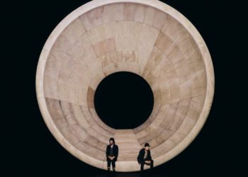 ‘Waiting For Godot’ Broadway Review: Keanu Reeves & Alex Winter’s Existential Adventure