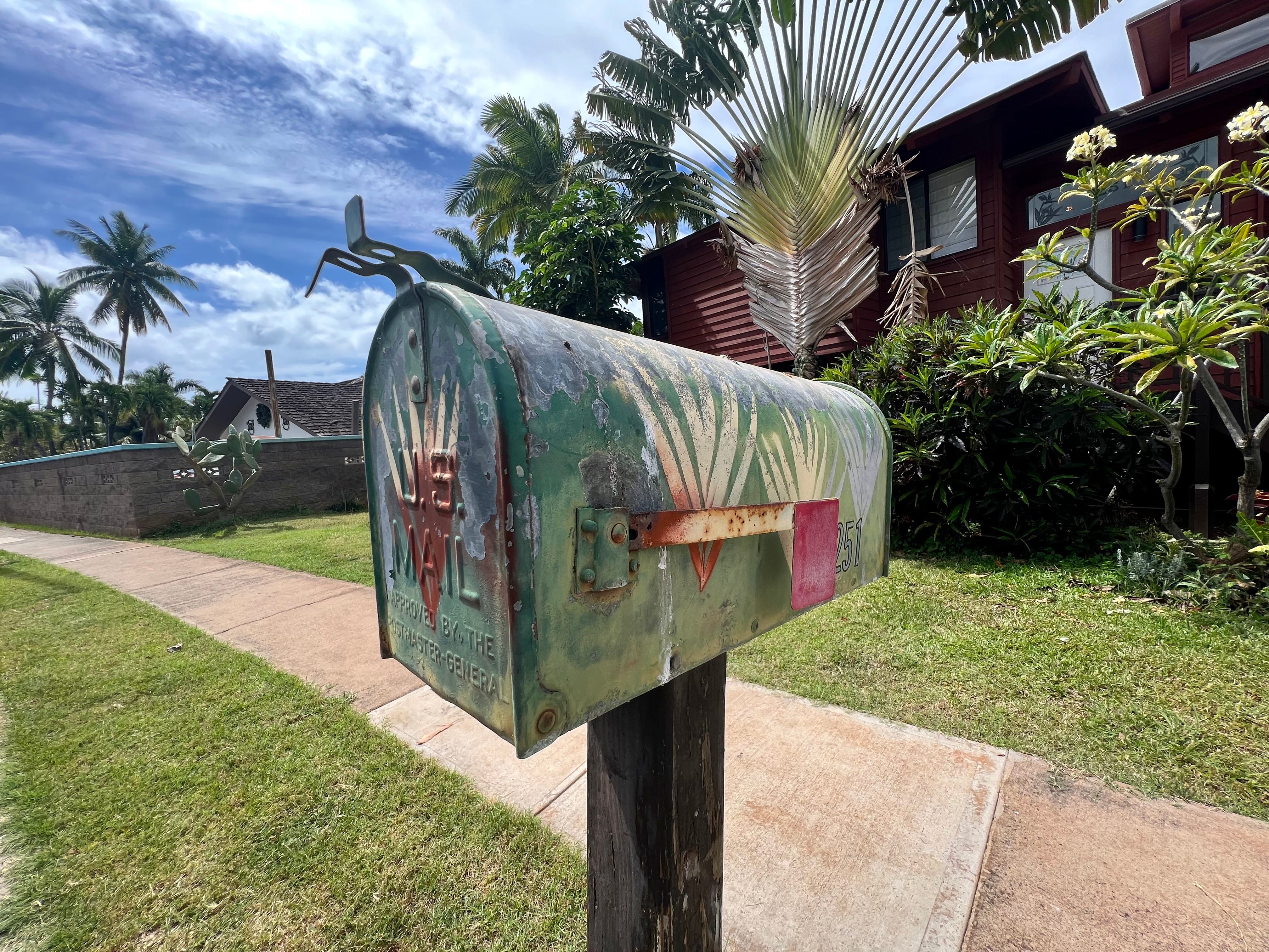 A rusted mailbox in Hawaii