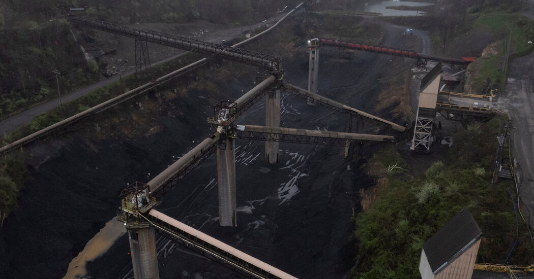 ‘Mine, Baby, Mine’: Trump Officials Offer $625 Million to Rescue Coal