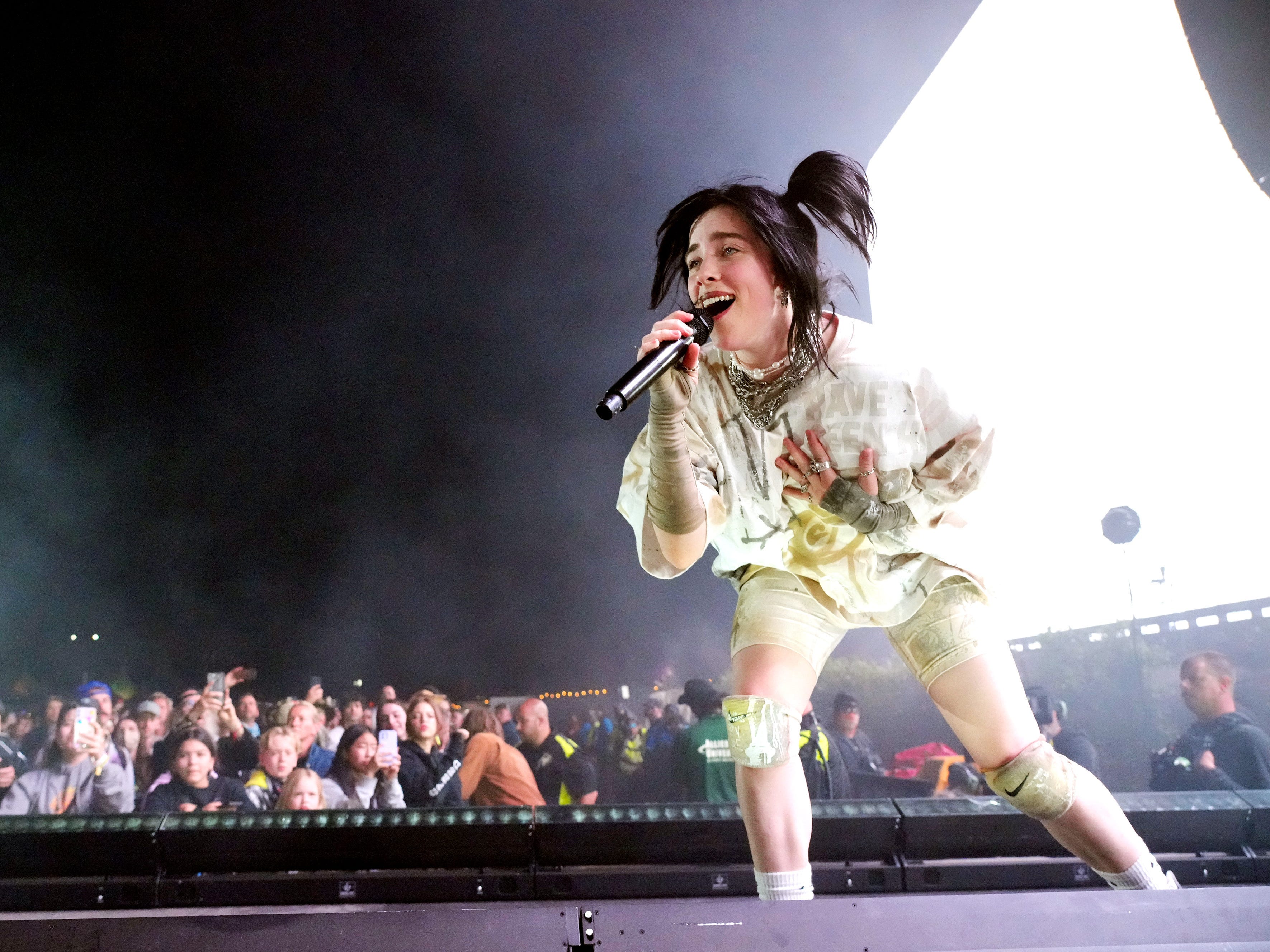 billie eilish coachella 2022