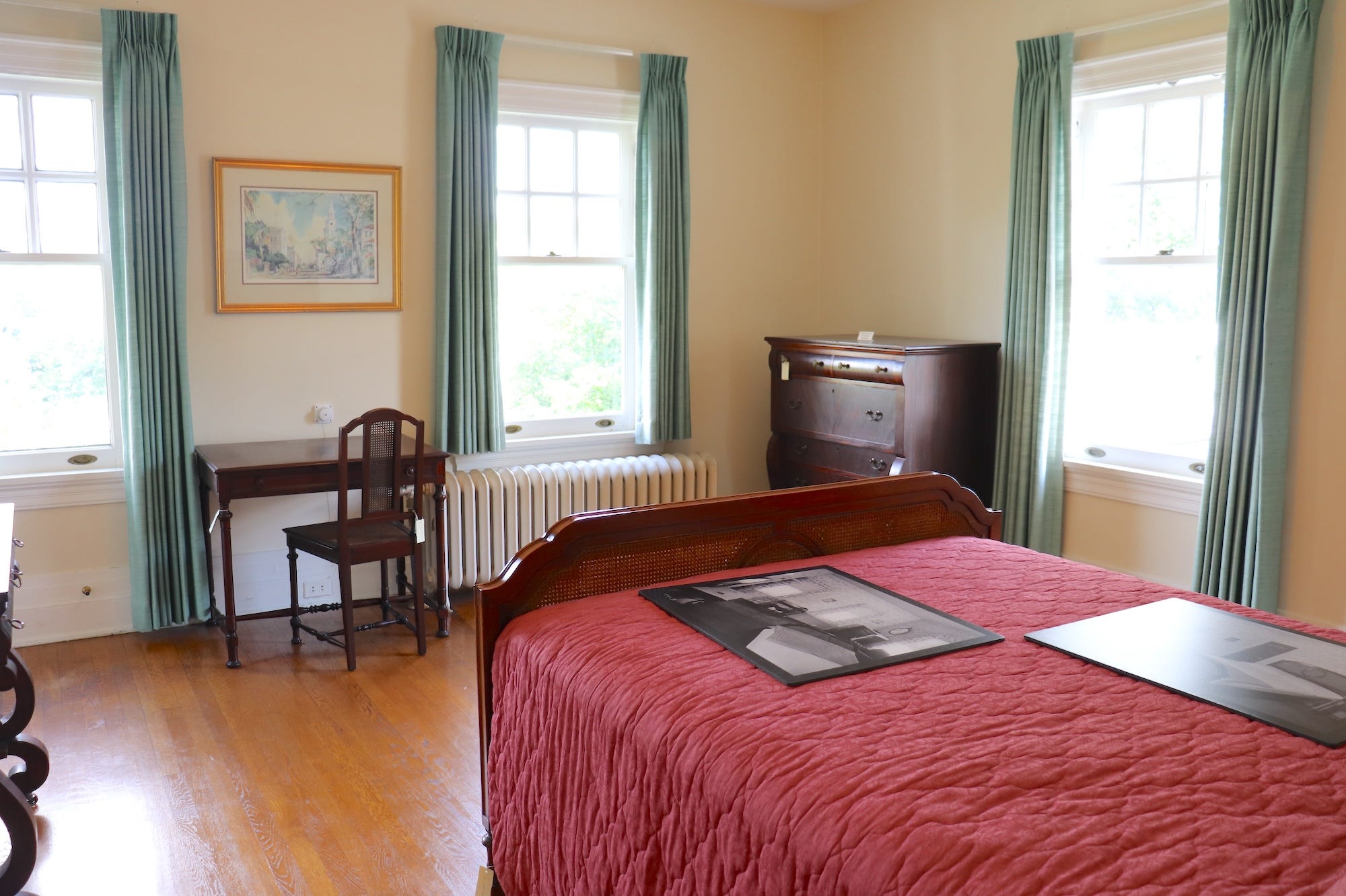 The Rose Room at Hawthorn Hill.