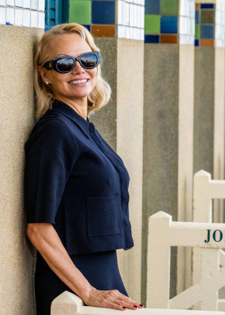 Pamela Anderson in sunglasses