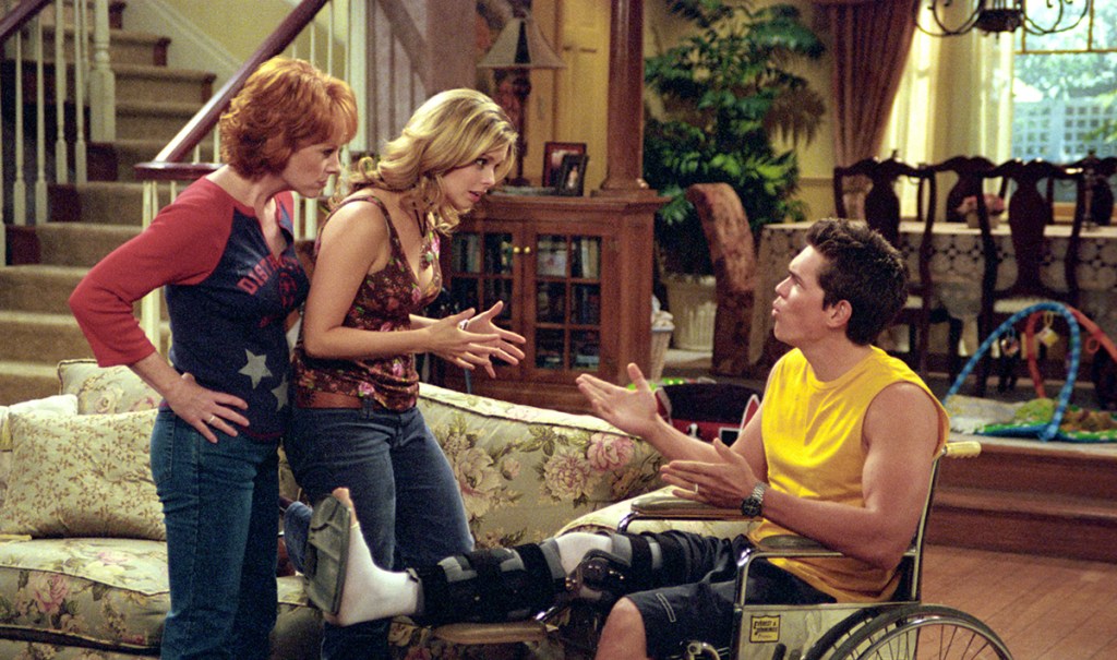 ‘Reba’ Reunion: JoAnna Garcia Swisher To Guest Star On Reba McEntire’s ‘Happy Place’